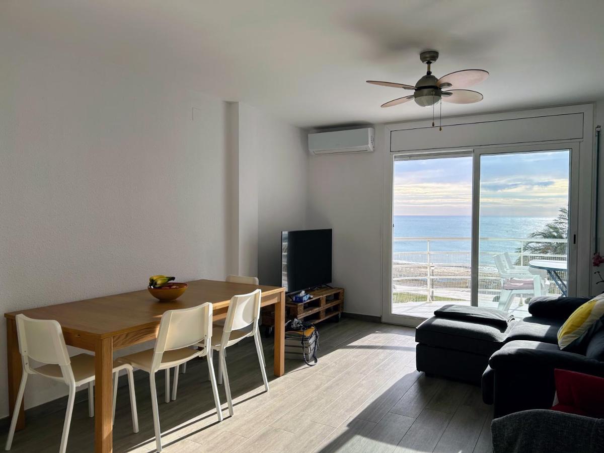 Apartment Foix กูเบเยส ภายนอก รูปภาพ
